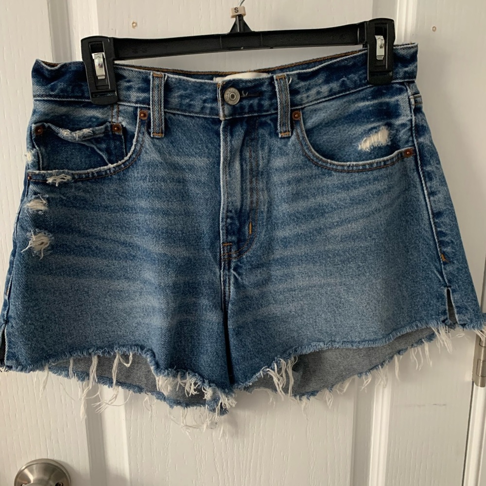 COPY - Abercrombie Boyfriend Shorts